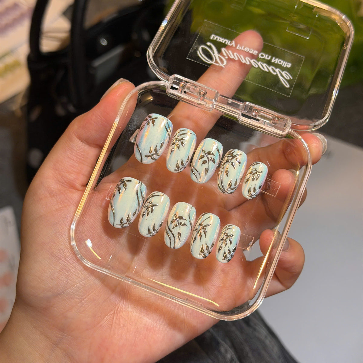 White Pearl Cat Eye Press On Nails with Silver Leaf - Bridal Pearl Nails - Handmade Glossy Gel Nails - Elegant Wedding Press On Set - Custom Size Set - PN251120