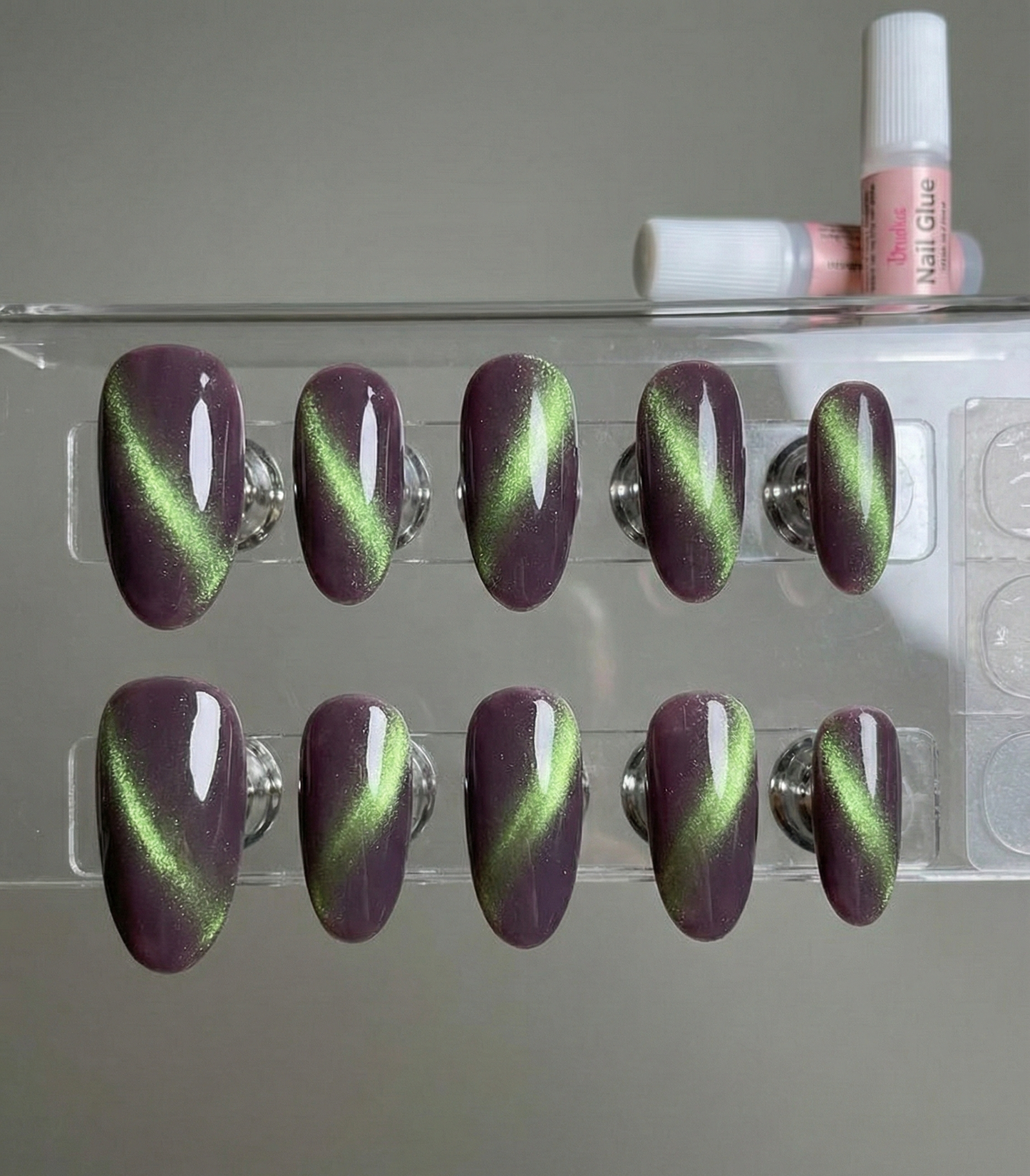 Purple Green Cat Eye Press On Nails - Velvet Magnetic Aurora - Northern Lights Galaxy - Witchy Dark Gel - Custom Size Set - PN251223