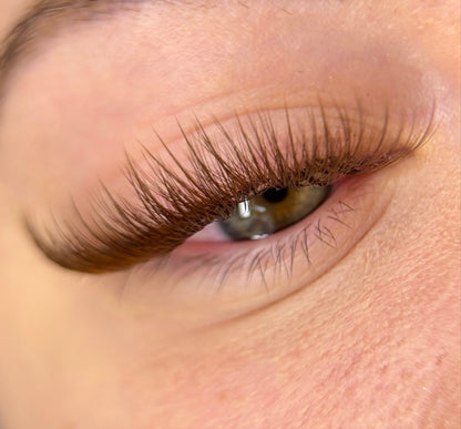 Brown Promade Wispy 1200 Fans - 5D Volume - Mixed Lengths & Curls | 40 Lines | 5 sizes in 1 | Premade Volume Fans Eyelash Extensions